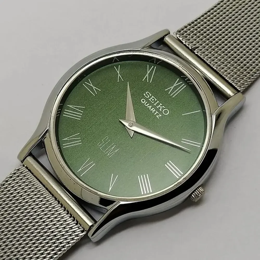 Vintage Style Seiko Quartz Mens Silver Watch & Green accents W/ Metal Strap